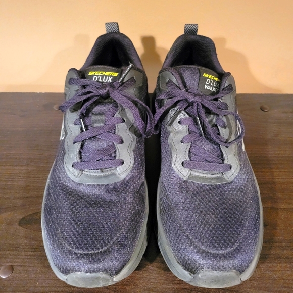 Skechers Men's D'lux Walker Sneaker - Picture 2 of 8
